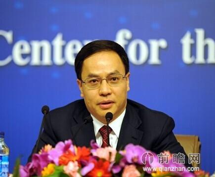 中国新晋首富李河君:比马云还会吹牛 曾在中关村摆卖还债.jpg