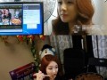 韩国美女网上直播叹美食 月入五万开辟致富新途径