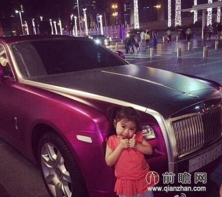 一卖萌全家变土豪