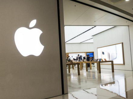 富士康已招足够工人 首款5G苹果手机 iPhone 12会在9月发布