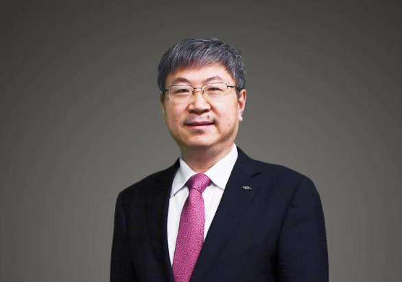 全国两会奇瑞汽车尹同跃:建议允许车企回收低续航新能源车