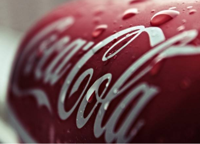 可口可乐拟在北美裁员4千人  二季度净利润下滑32%